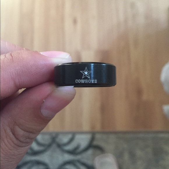 Dallas Cowboys Black Ring - Picture 3 of 4